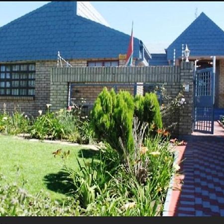 Obaa Sima Guest House Mthatha Extérieur photo