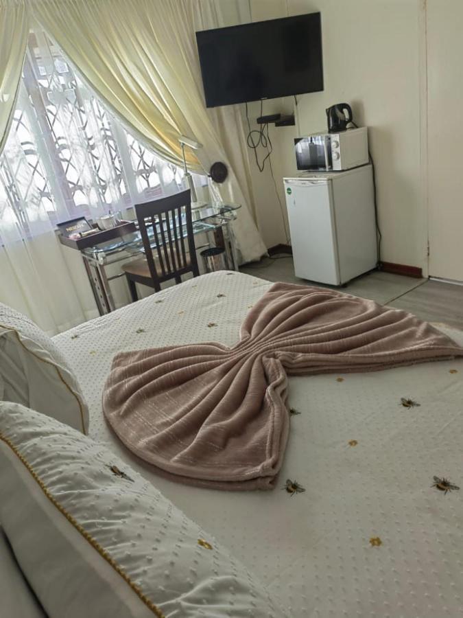 Obaa Sima Guest House Mthatha Extérieur photo