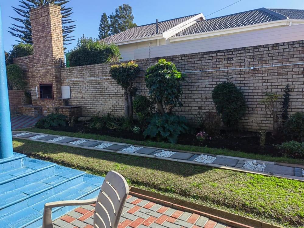 Obaa Sima Guest House Mthatha Extérieur photo